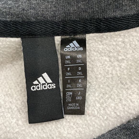 Adidas Sweater Crewneck - 2XL - Picture 3 of 4